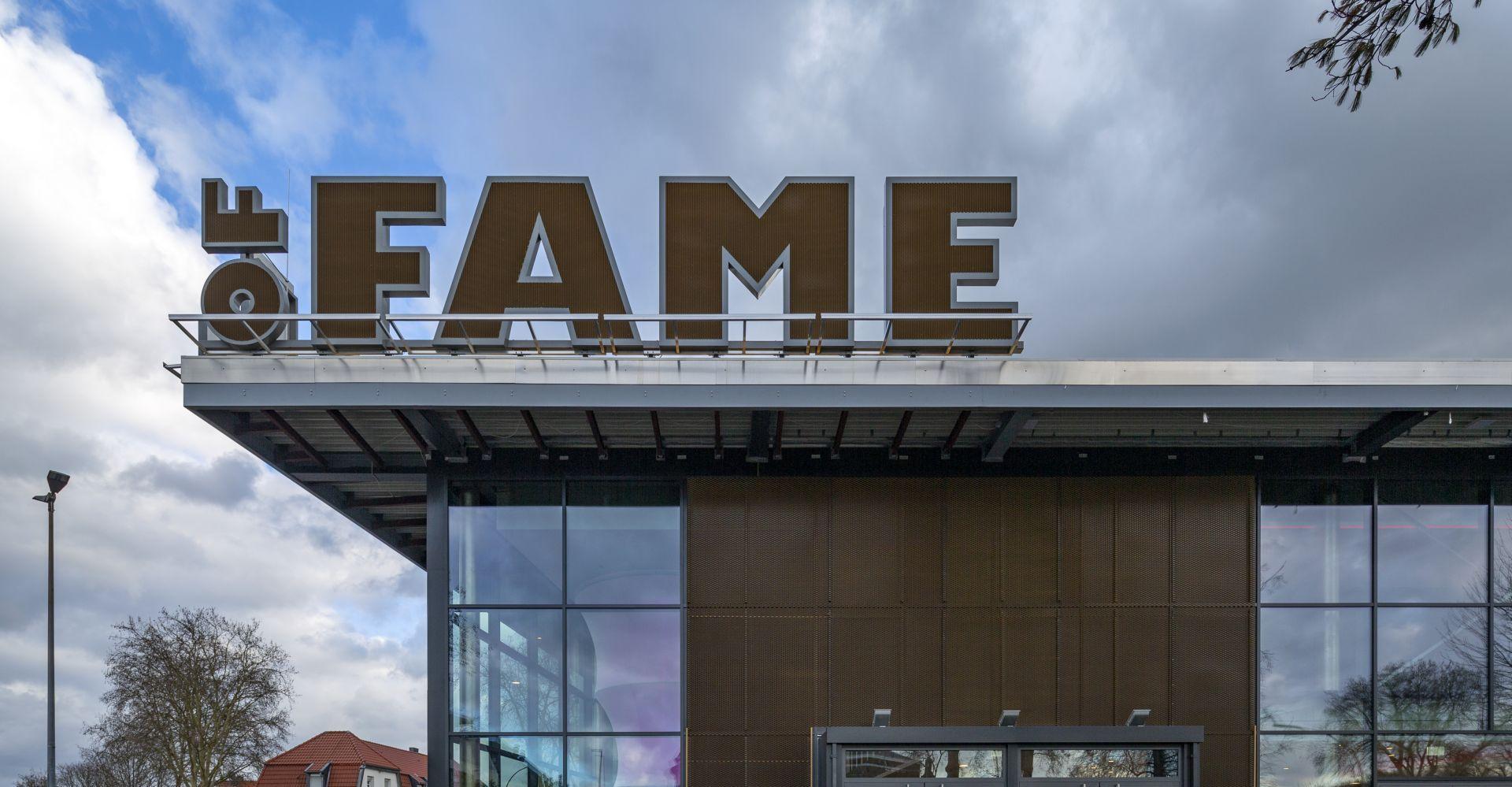 Fassade des Hall of Fame Kinos.